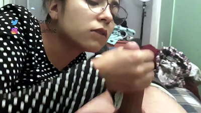 E entsoeng ka letsoho ka ho qeta ka letsoho - lebese le lengata